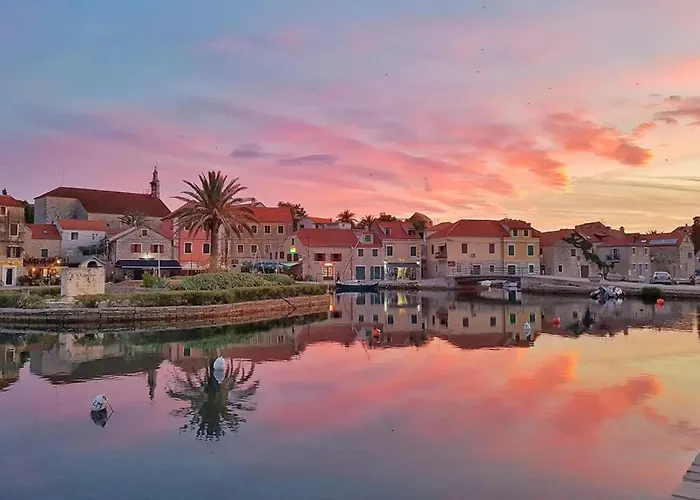 San Giovanni アパート フヴァル